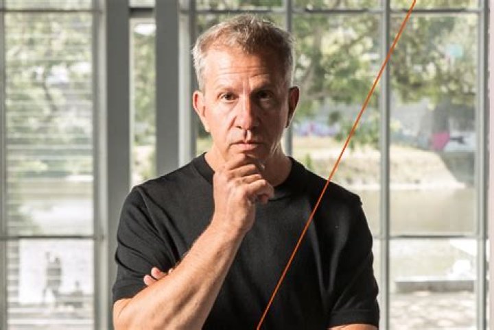 Marcial Di Fonzo Bo Biography, Age, Height, Net Worth, Family