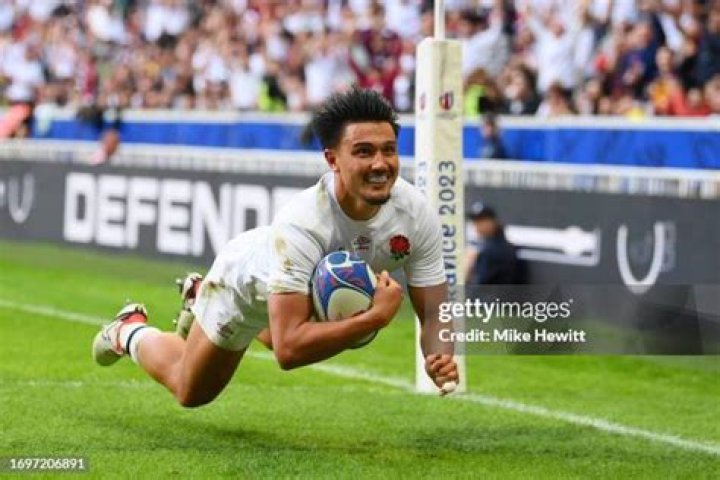 Marcus Smith Biography, Age, Height, Wife, Net Worth, Family