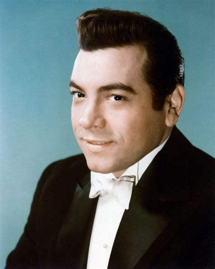Mario Lanza Biography, Age, Height, Wife, Net Worth, Family