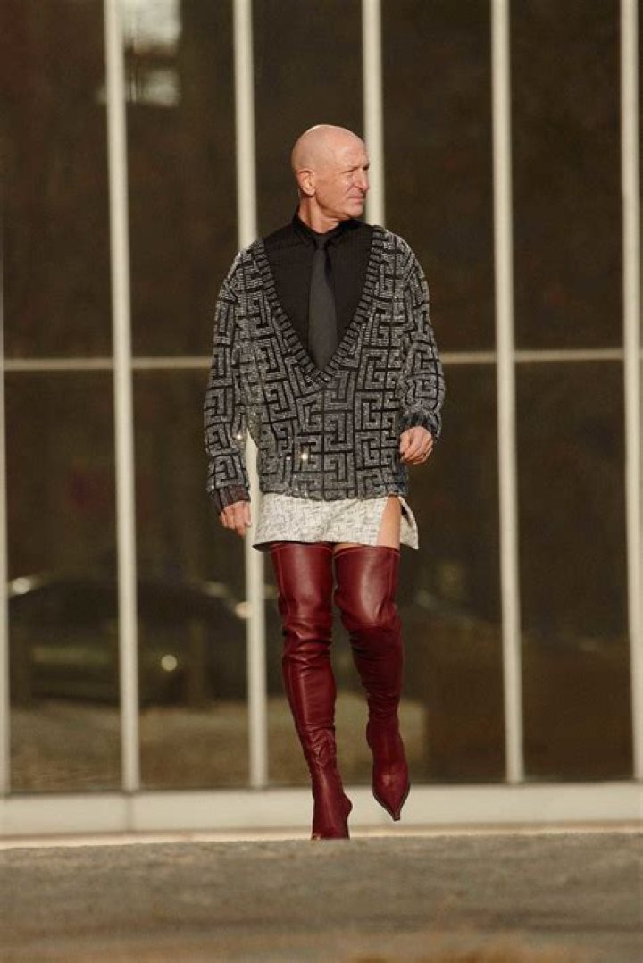 Mark Bryan Biography, Age, Height, Wife, Net Worth, Family