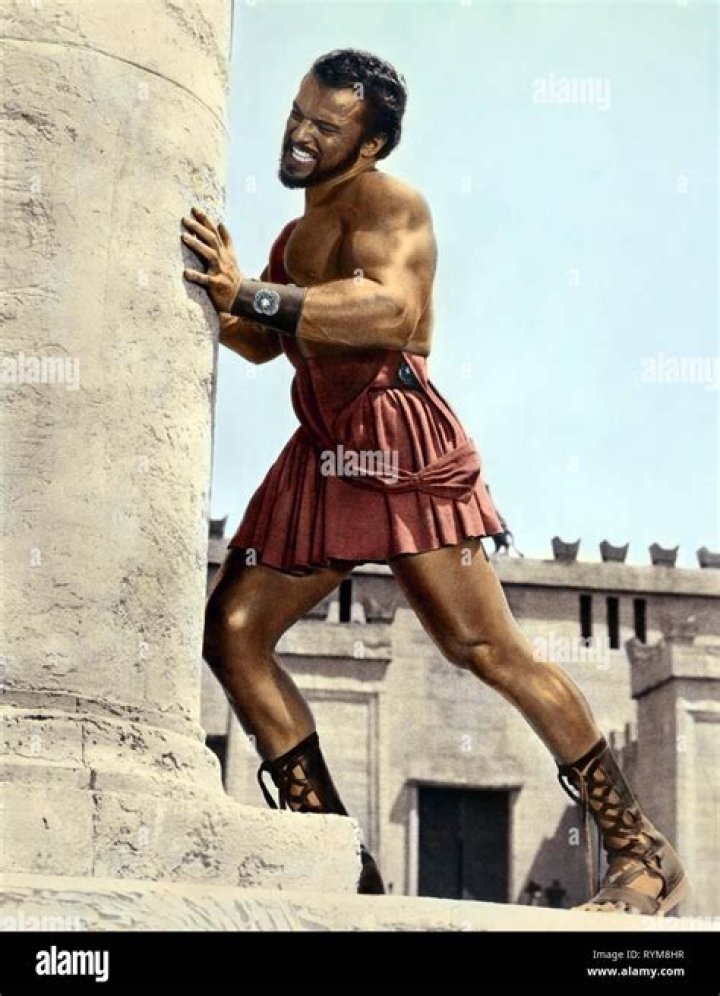 Mark Forest Biography, Age, Height, Wife, Net Worth, Family