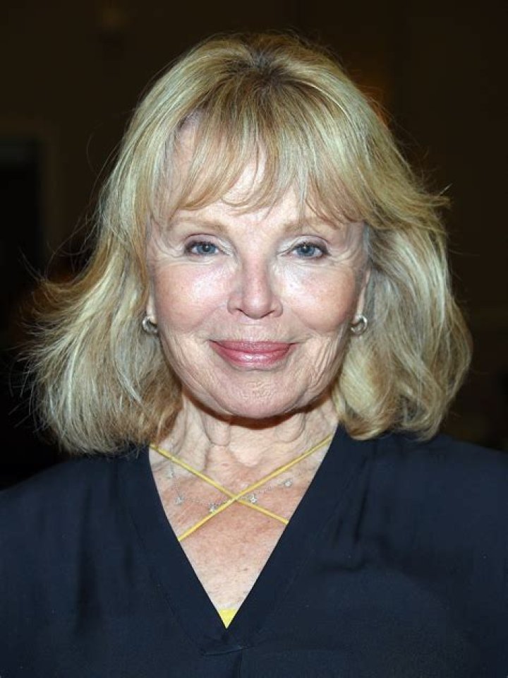 Marta Kristen biografía, edad, altura, esposa, net worth, familia