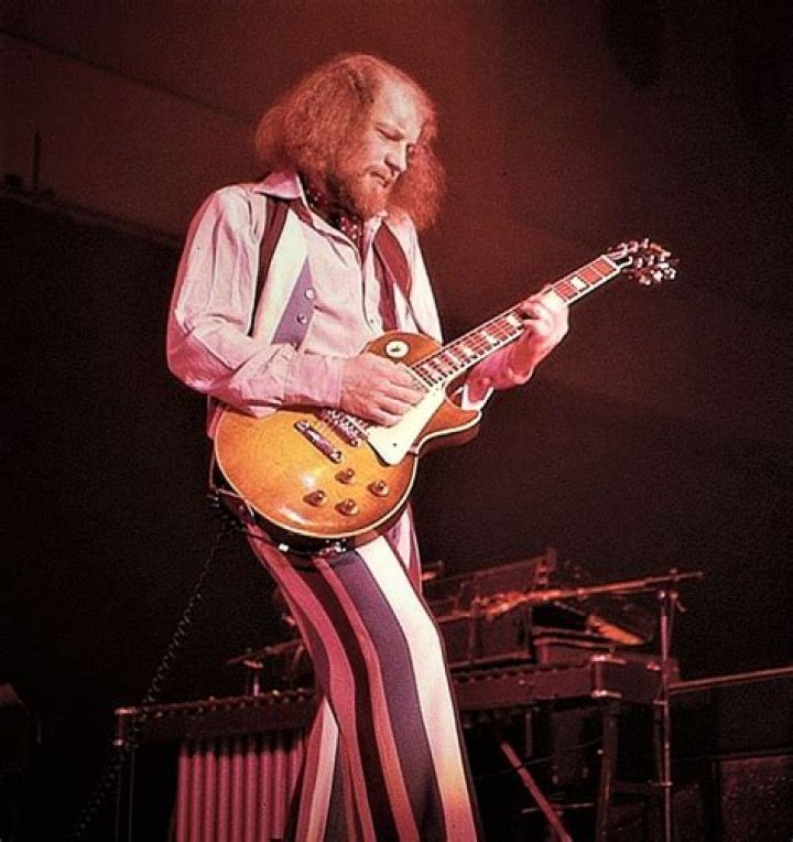 Martin Barre Biography, Age, Height, Wife, Net Worth, Family