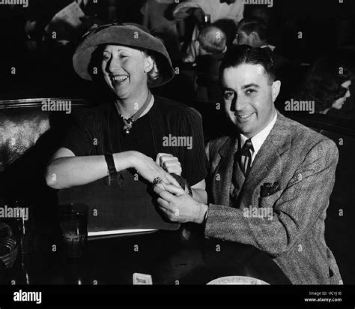 Martin Broones Biography, Age, Height, Wife, Net Worth, Family