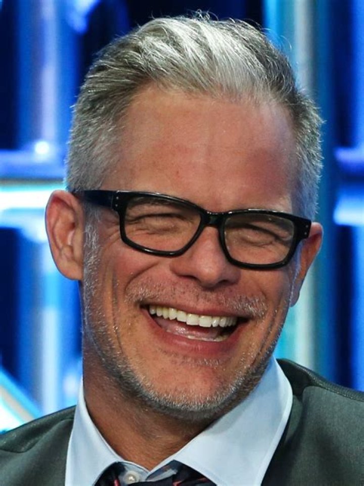 Martin Cummins Biography, Age, Height, Wife, Net Worth, Family