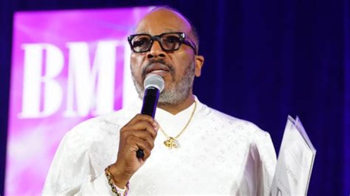 Marvin Sapp Biography, Age, Height, Wife, Net Worth, Family