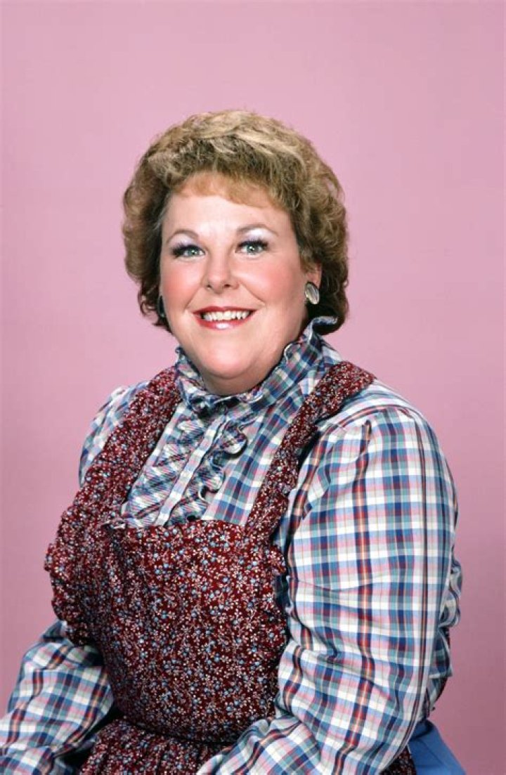 Mary Jo Catlett Biography, Age, Height, Husband, Net Worth, Family