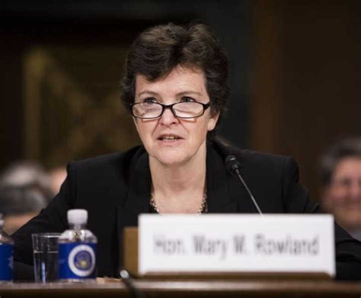 Mary M. Rowland Biography, Age, Height, Husband, Net Worth, Family