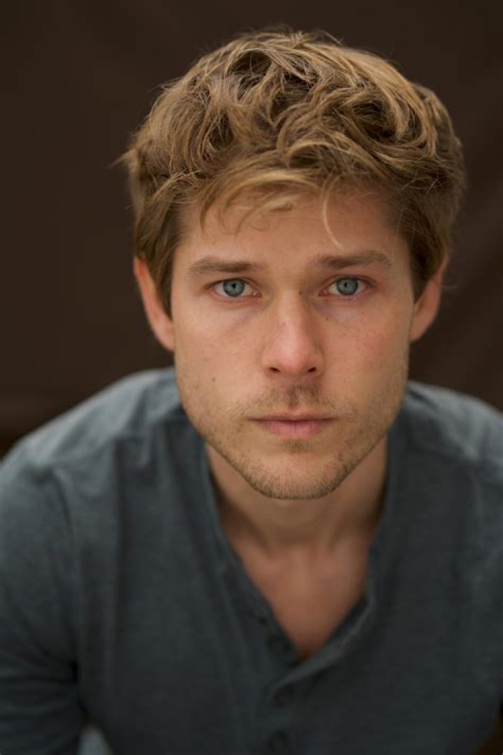 Mason Dye Biography, Age, Height, Wife, Net Worth, Family