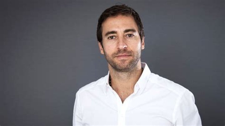 Mathieu Flamini Biography, Age, Height, Wife, Net Worth, Family