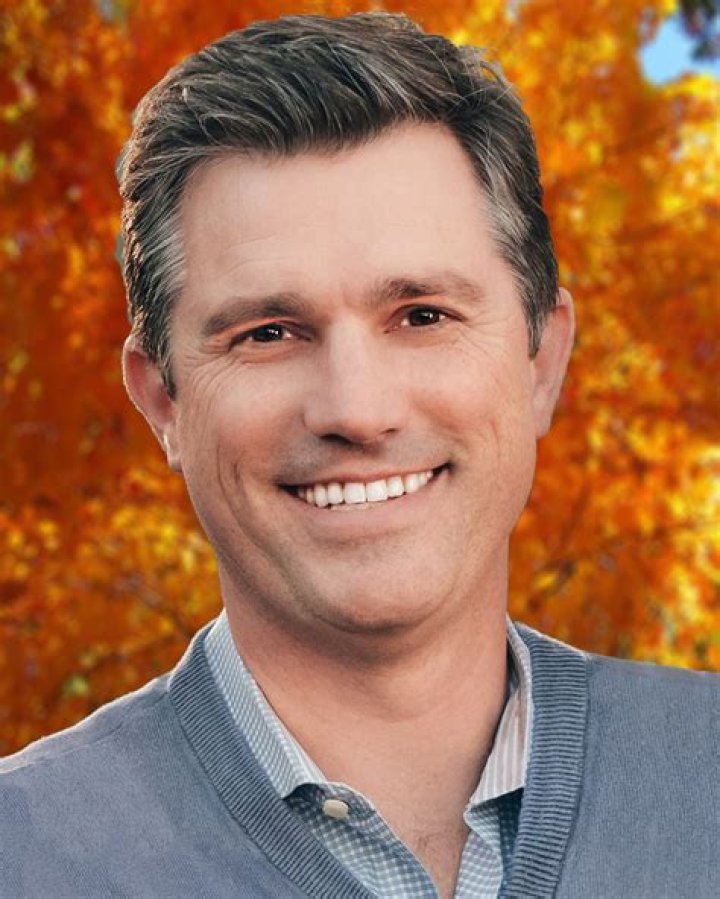 Matt Cavenaugh Biography, Age, Height, Wife, Net Worth, Family