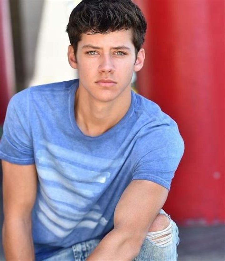 Matt Cornett Biography, Age, Height, Wife, Net Worth, Family