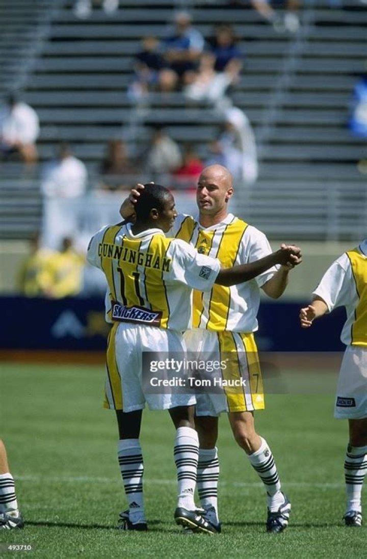 Matt Kmosko Biography, Age, Height, Wife, Net Worth, Family