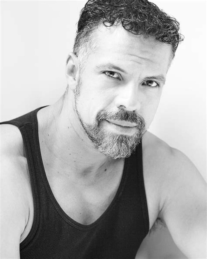 Mauricio de Montellano Biography, Age, Height, Wife, Net Worth, Family