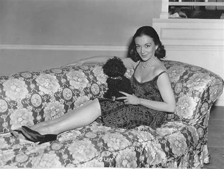 Maya Koumani Biography, Age, Height, Husband, Net Worth, Family