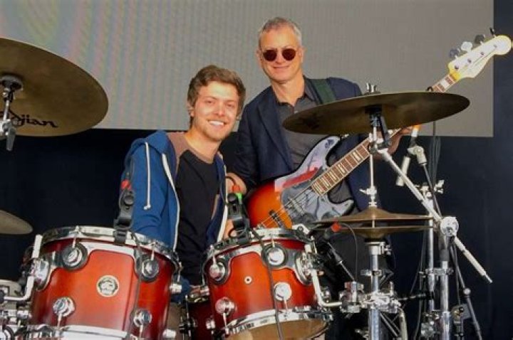 McCanna Anthony Sinise Biography, Age, Height, Wife, Net Worth, Family