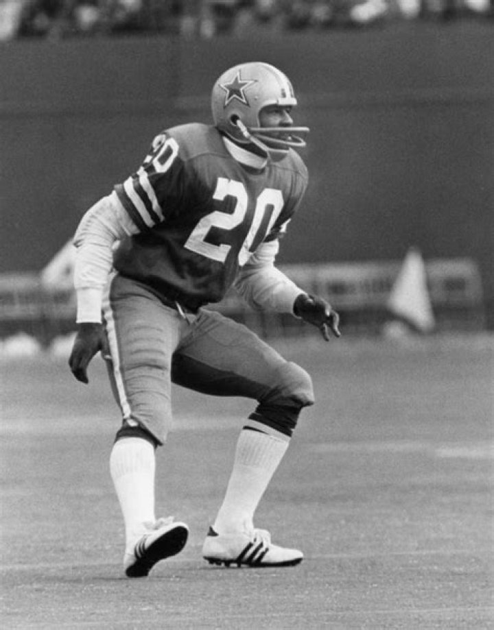 Mel Renfro Biography, Age, Height, Wife, Net Worth, Family