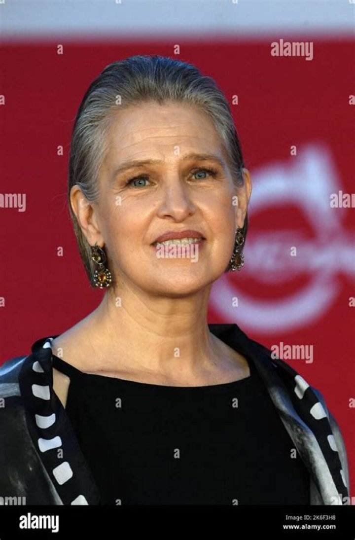 Melissa Newman Biography, Age, Height, Husband, Net Worth, Family