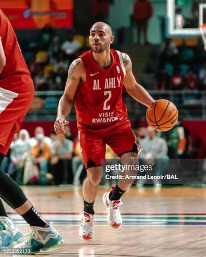 Michael Thompson Biography, Age, Height, Wife, Net Worth, Family