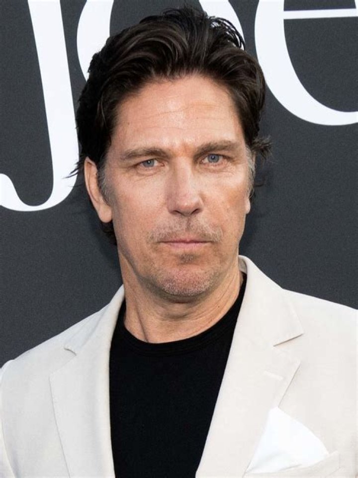 Michael Trucco Biography, Age, Height, Wife, Net Worth, Family