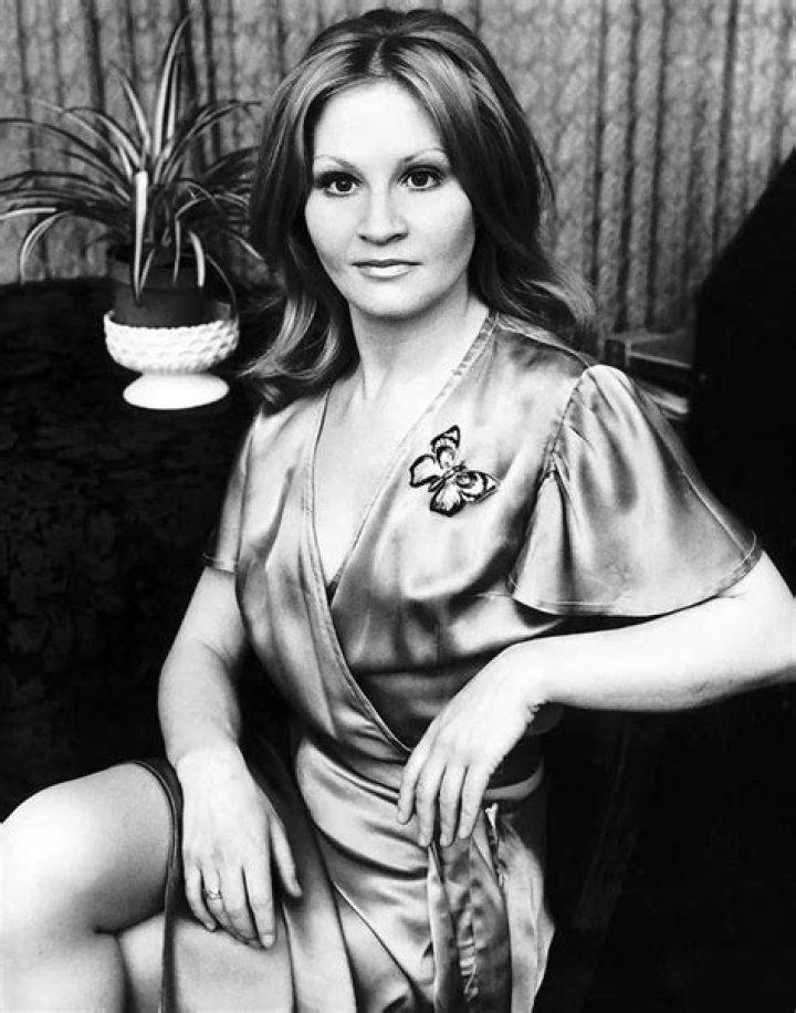 Michele Dotrice Biography, Age, Height, Husband, Net Worth, Family