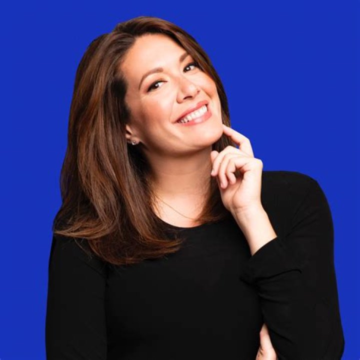 Michelle Collins Biography, Age, Height, Husband, Net Worth, Family