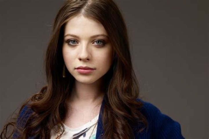 Michelle Trachtenberg Biography, Age, Height, Husband, Net Worth, Family