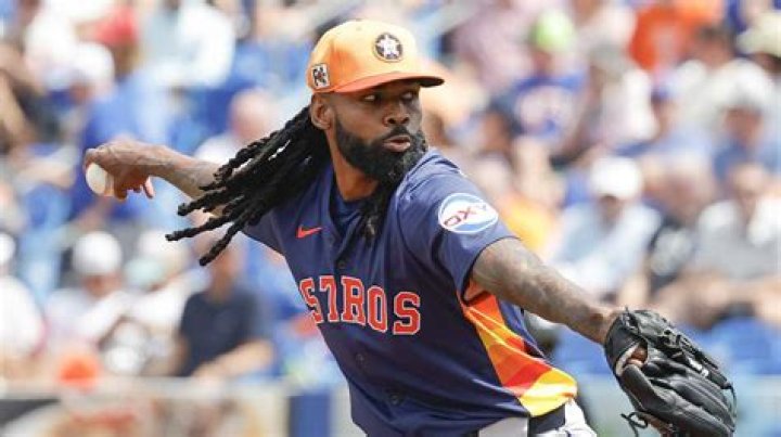 Miguel Castro Biography, Age, Height, Wife, Net Worth, Family