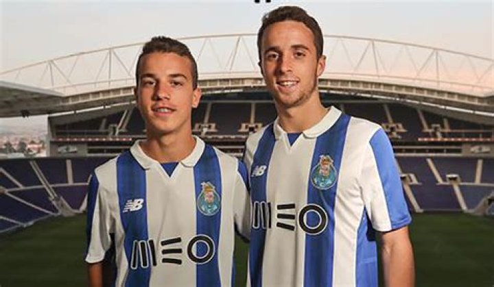 Miguel Silva Biography, Age, Height, Wife, Net Worth, Family