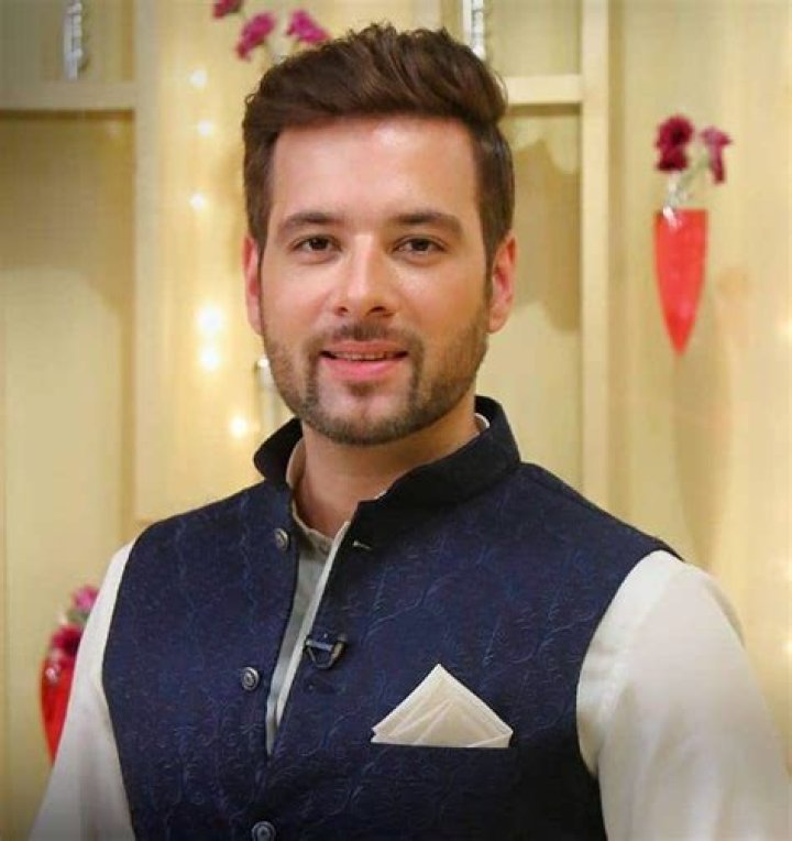 Mikaal Zulfiqar Biography, Age, Height, Wife, Net Worth, Family