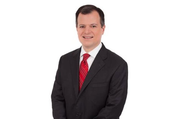 Mike Emanuel Biography, Age, Height, Wife, Net Worth, Family