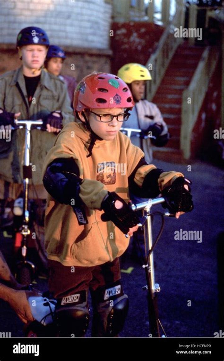 Mike Jesse Biography, Age, Height, Wife, Net Worth, Family