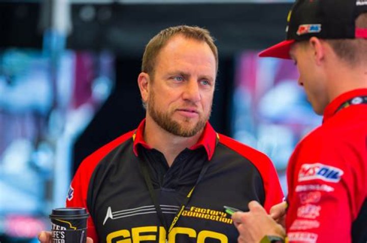 Mike LaRocco Biography, Age, Height, Wife, Net Worth, Family