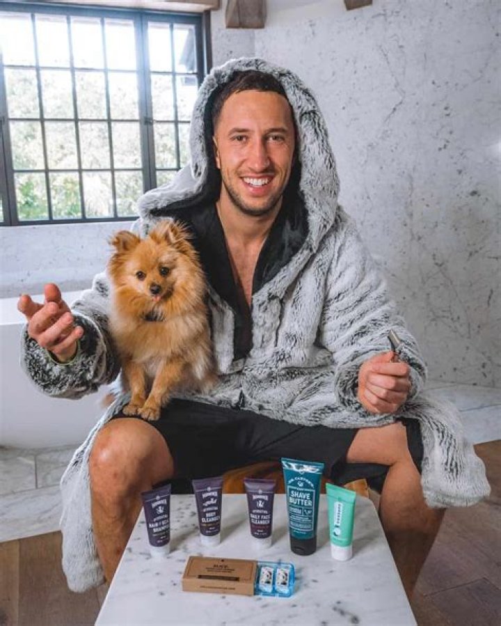 Mike Majlak Biography, Age, Height, Wife, Net Worth, Family