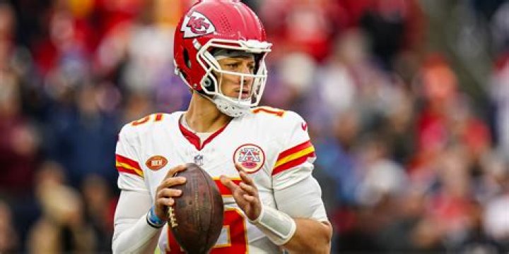 Mike Patrick Biography, Age, Height, Wife, Net Worth, Family