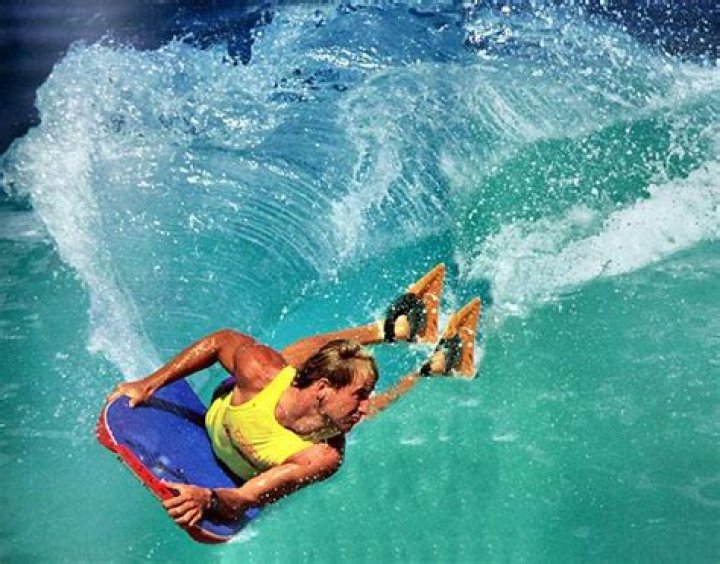 Mike Stewart Biography, Age, Height, Wife, Net Worth, Family