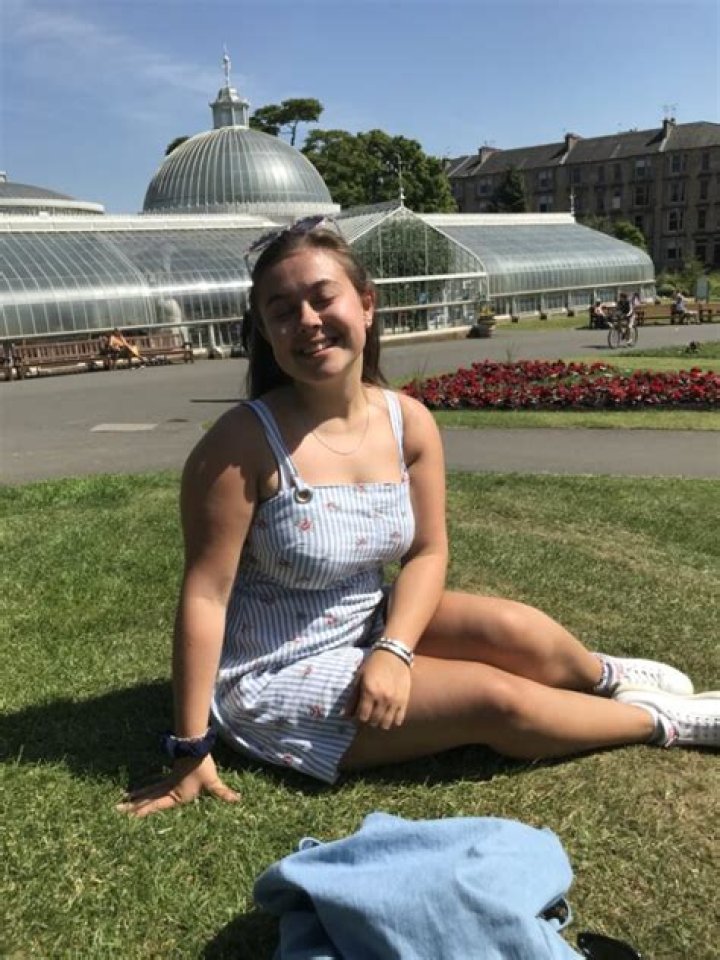 Millie Innes Biography, Age, Height, Husband, Net Worth, Family