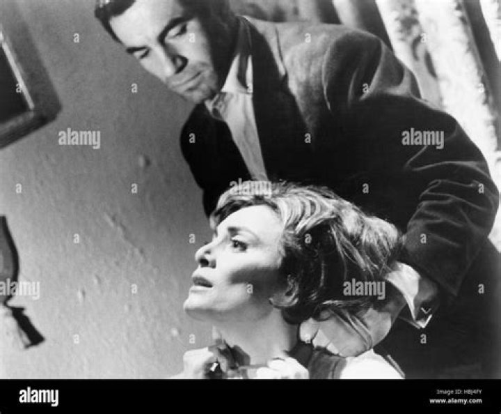 Milo Quesada Biography, Age, Height, Wife, Net Worth, Family