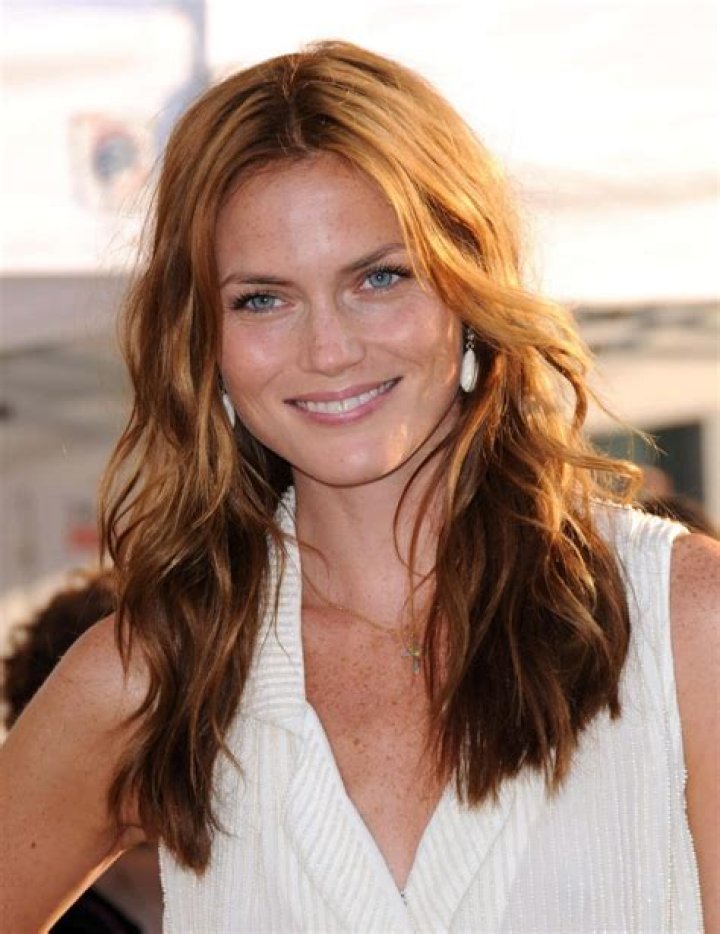 Mini Anden Biography, Age, Height, Husband, Net Worth, Family