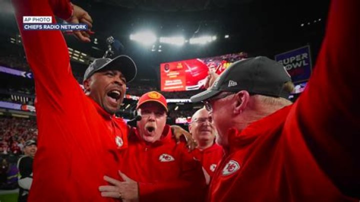 Mitch Holthus Biography, Age, Height, Wife, Net Worth, Family