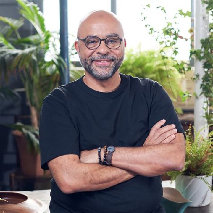 Mo Gawdat biografía, edad, altura, esposo, net worth, familia