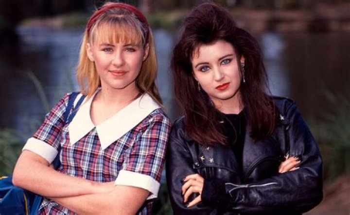 Mouche Phillips Biography, Age, Height, Husband, Net Worth, Family