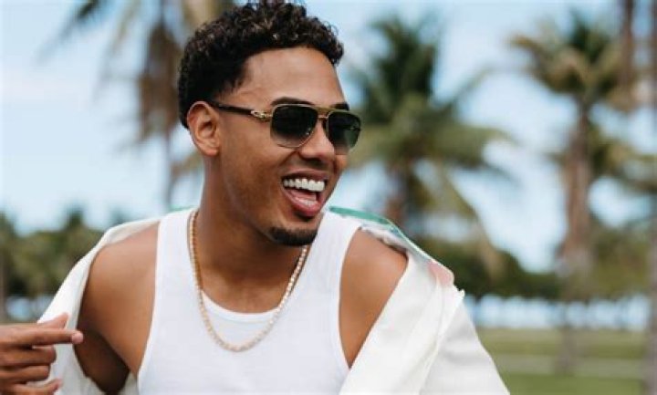 Myke Towers Biography, Age, Height, Wife, Net Worth, Family