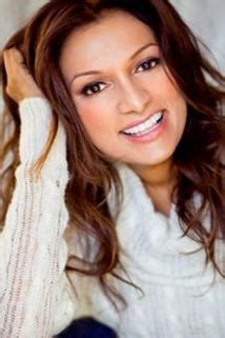 Nadia Shazana Biography, Age, Height, Husband, Net Worth, Family