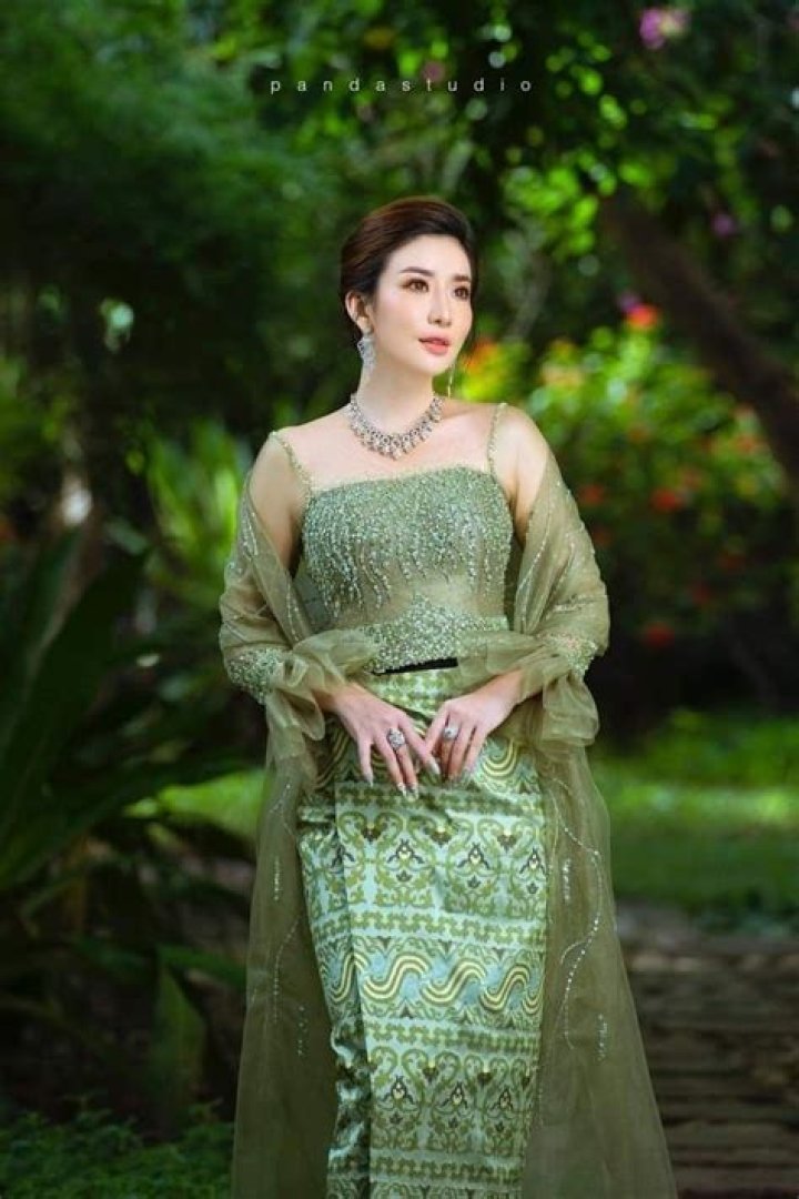 Nan Su Yati Soe Biography, Age, Height, Husband, Net Worth, Family