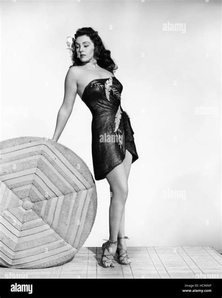 Nancy Kelly Biography, Age, Height, Husband, Net Worth, Family