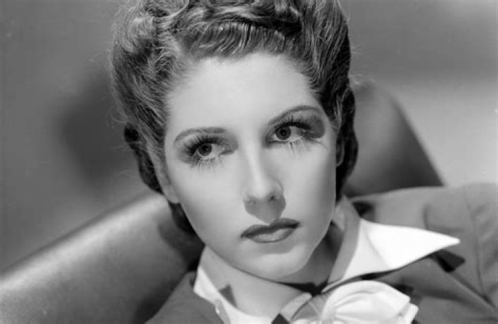 Natalie Thompson Biography, Age, Height, Husband, Net Worth, Family