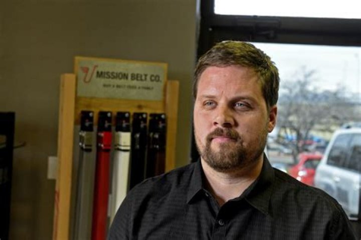 Nate Holzapfel Biography, Age, Height, Wife, Net Worth, Family