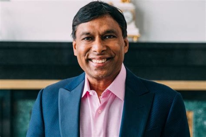 Naveen Jain Biography, Age, Height, Wife, Net Worth, Family