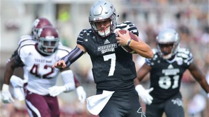 Nick Fitzgerald Biography, Age, Height, Wife, Net Worth, Family